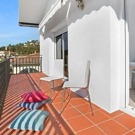 Ona Villa *